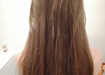 Oana-inainte-de-vopsire-cu-Henna-Mandala-Blond-pe-par-natural