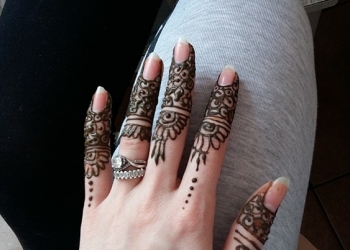 Tatuaj henna mandala Mariana 2-min