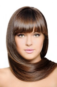 Henna Gloss sau nuanțarea părului cu henna